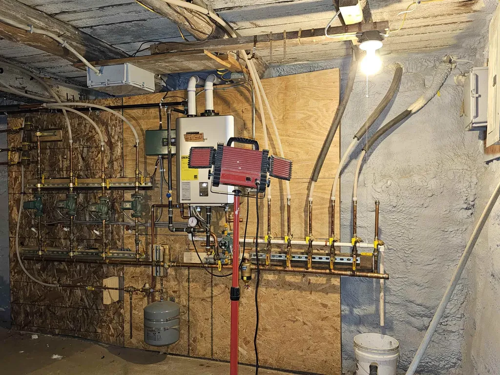 18 Pine Street Peterborough NH 03458