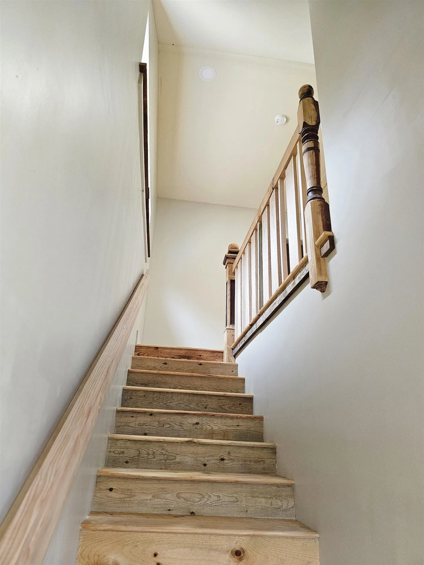 18 Pine Street Peterborough NH 03458