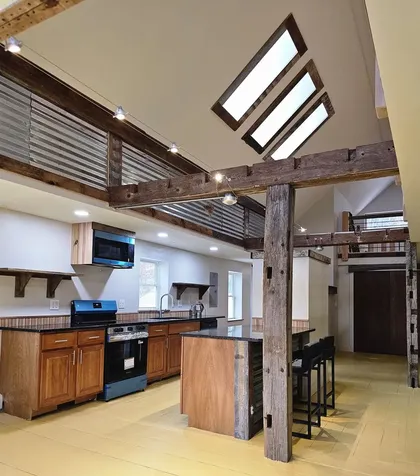 18 Pine Street Peterborough NH 03458