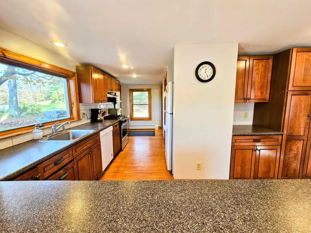 87 Grinka Farm Drive Readsboro VT 05350