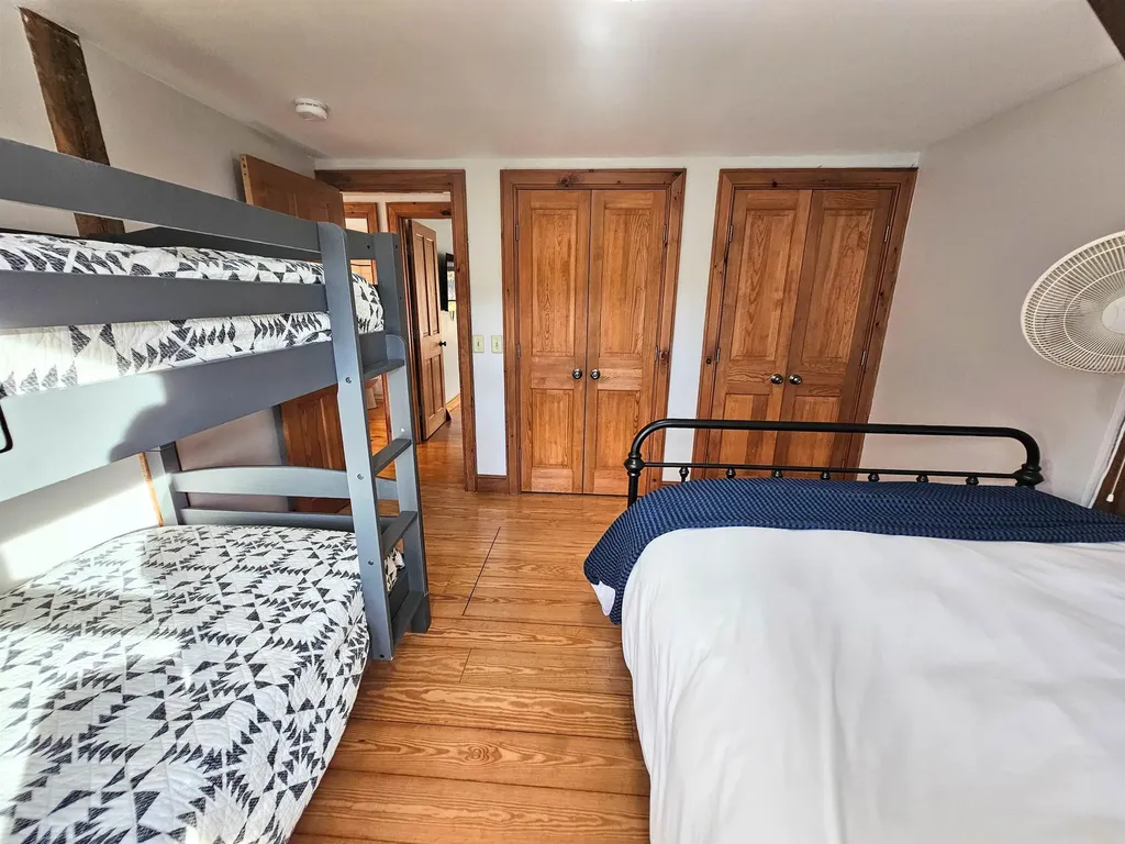 87 Grinka Farm Drive Readsboro VT 05350