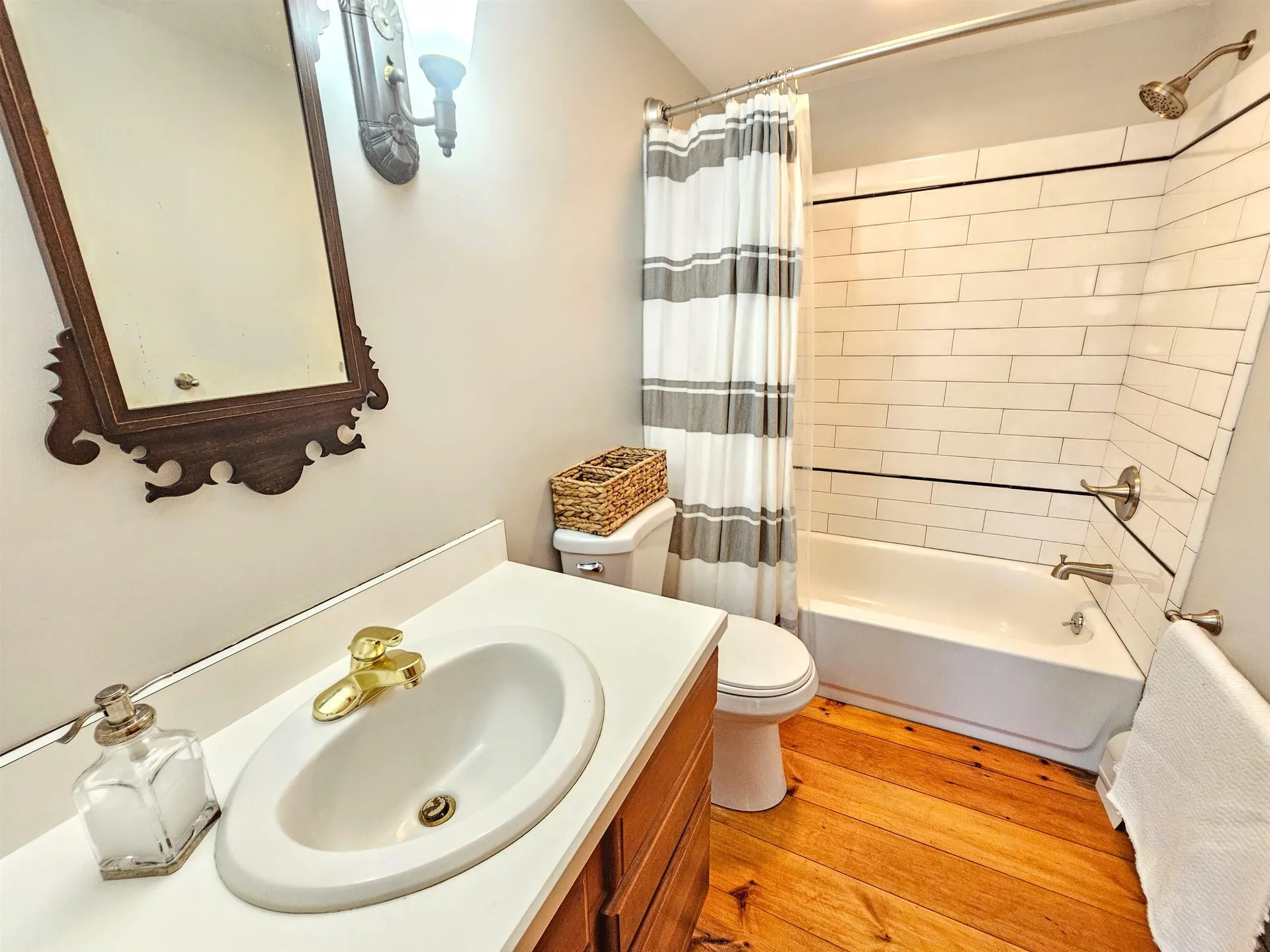 87 Grinka Farm Drive Readsboro VT 05350