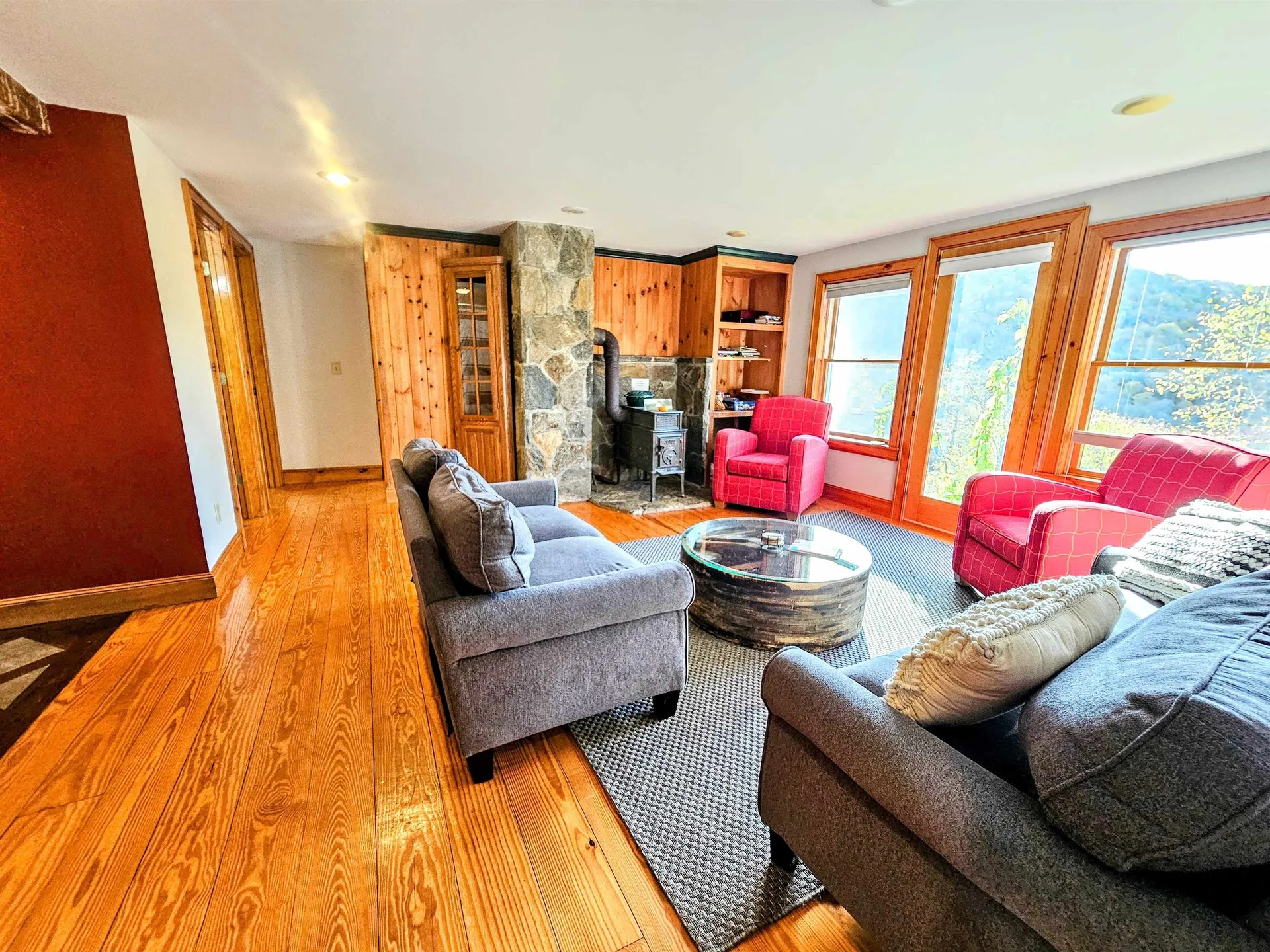 87 Grinka Farm Drive Readsboro VT 05350