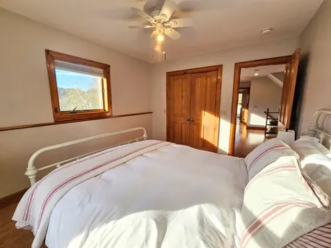 87 Grinka Farm Drive Readsboro VT 05350