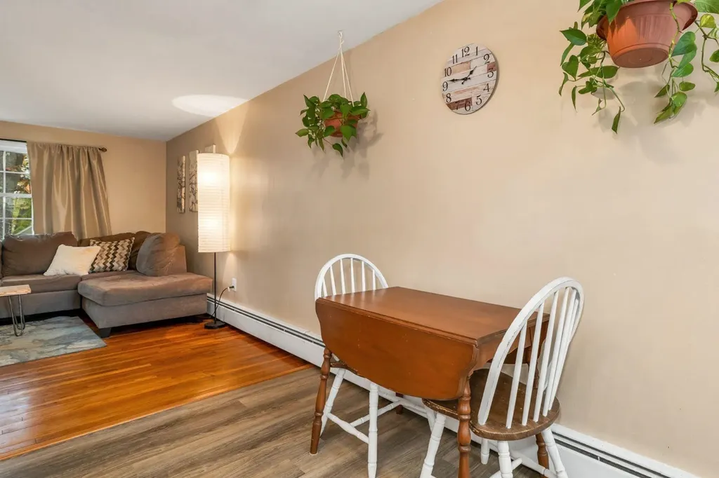 7 Bitirnas Street Nashua NH 03064