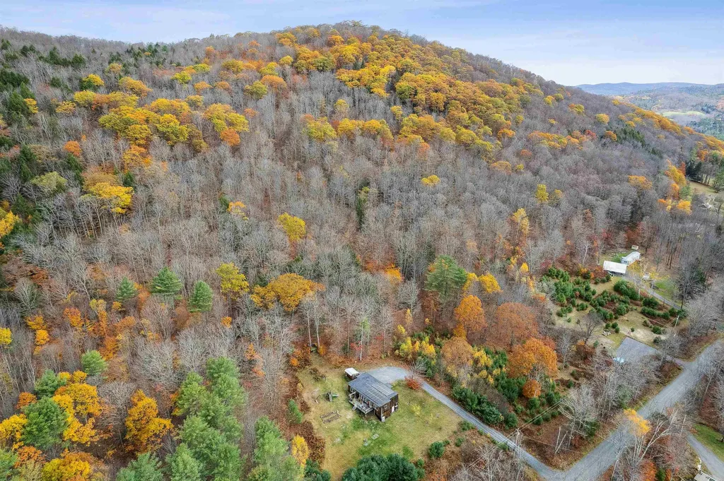 124 Turnpike Road Strafford VT 05070