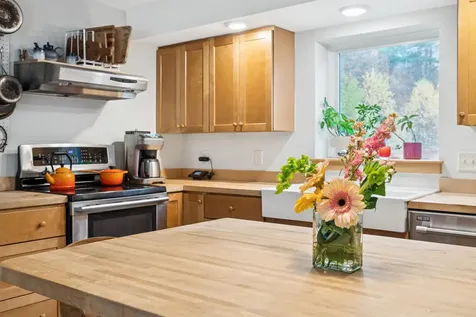 124 Turnpike Road Strafford VT 05070