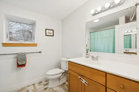 124 Turnpike Road Strafford VT 05070