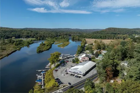 464 Putney Road Brattleboro VT 05301