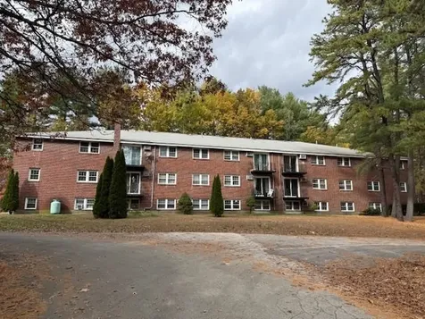 1 Charleston Street Londonderry NH 03053