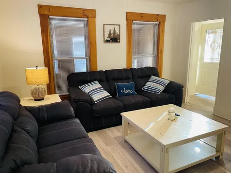 17 Arch Street Laconia NH 03246