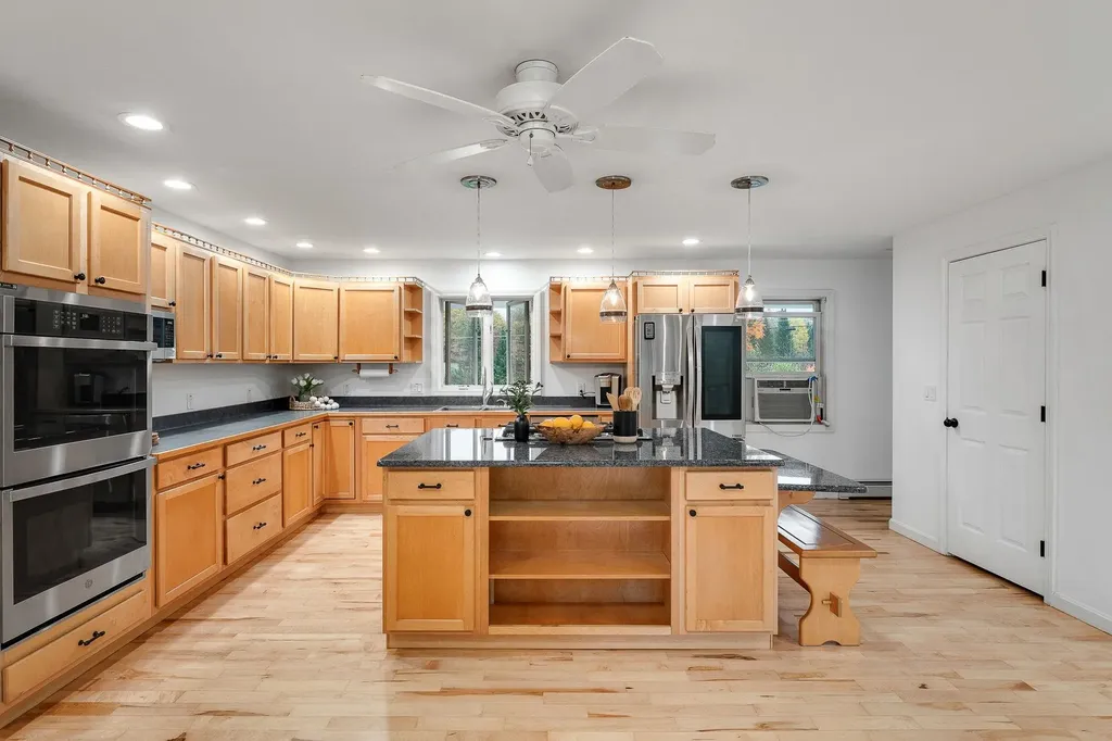 571 Middle Road Milton VT 05468