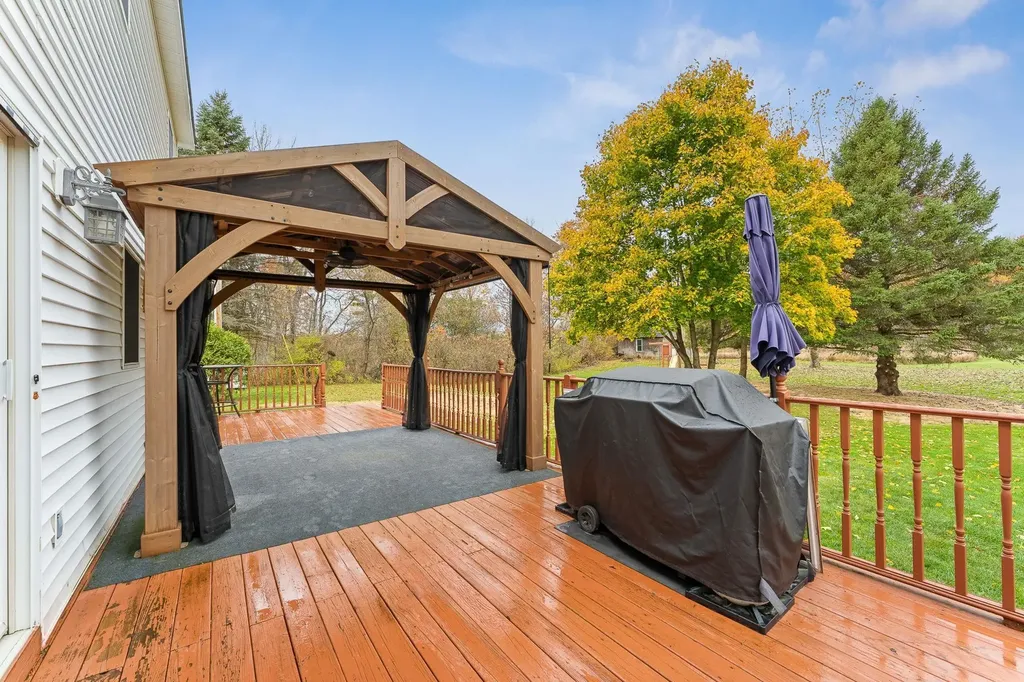 571 Middle Road Milton VT 05468