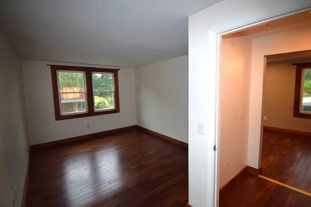 12 River Road Brentwood NH 03833