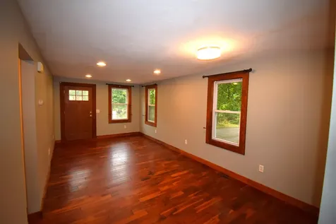 12 River Road Brentwood NH 03833