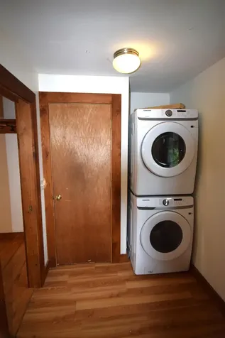 12 River Road Brentwood NH 03833