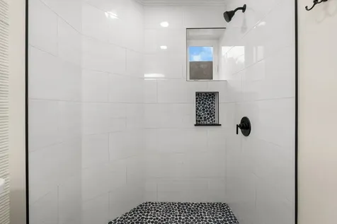 32 Jane Street Manchester NH 03104