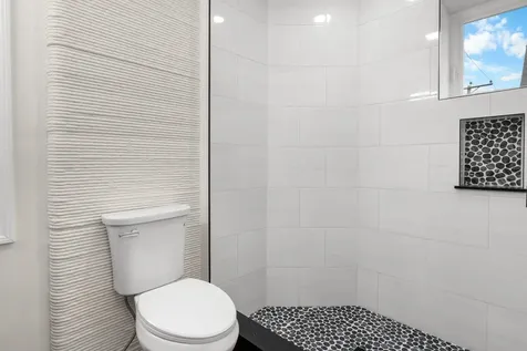 32 Jane Street Manchester NH 03104