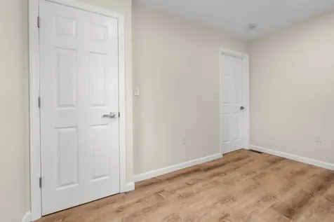 32 Jane Street Manchester NH 03104