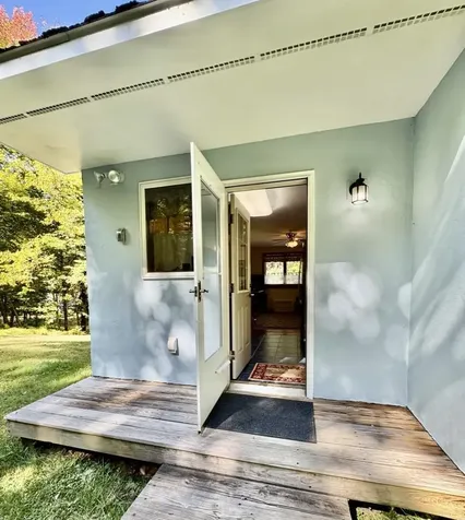 1950 Monroe Road Littleton NH 03561