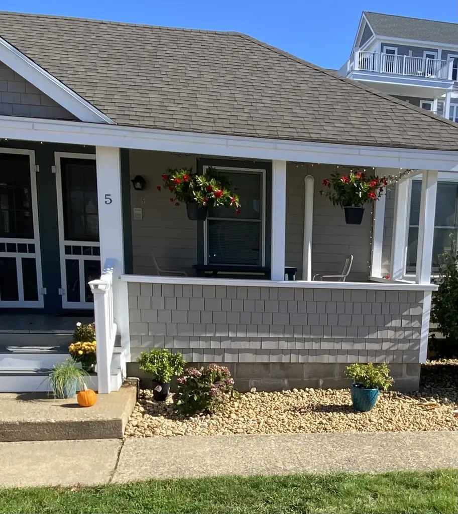 23 Fuller Acres Hampton NH 03842