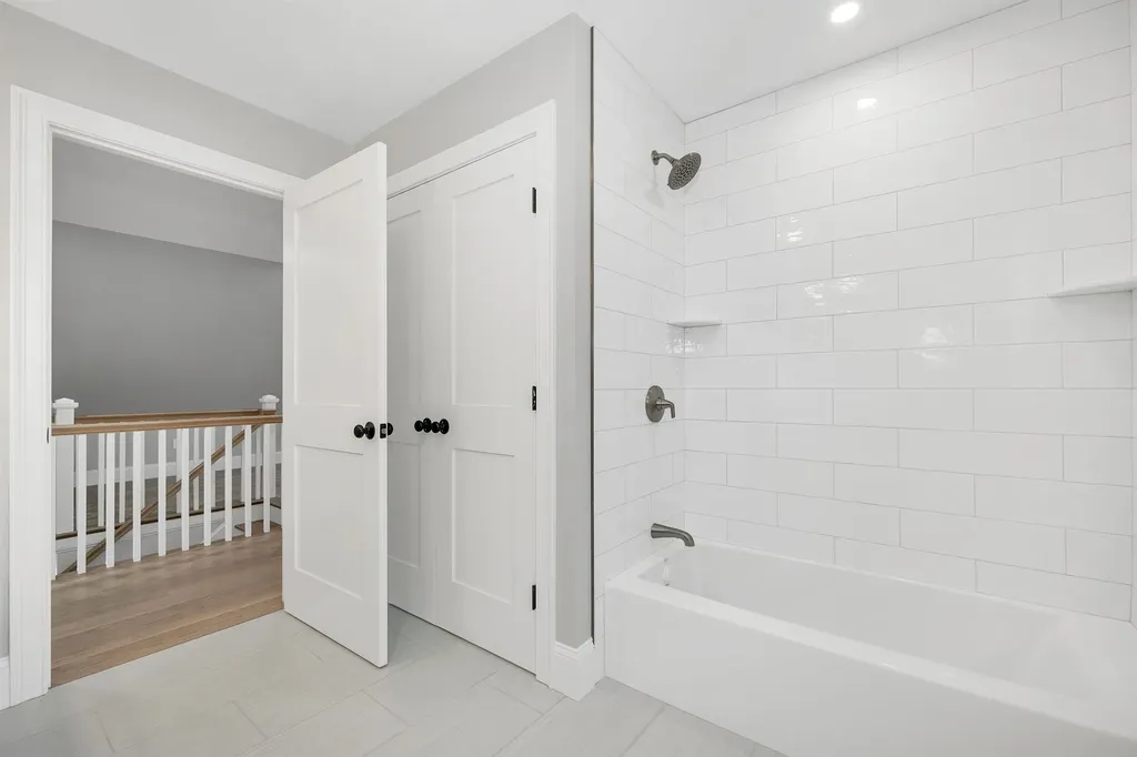 2 Namak Way Meredith NH 03253