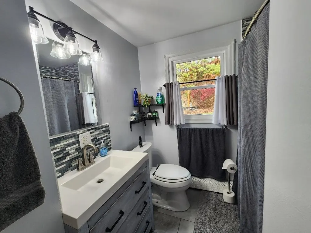 7 Memorial Drive Claremont NH 03743