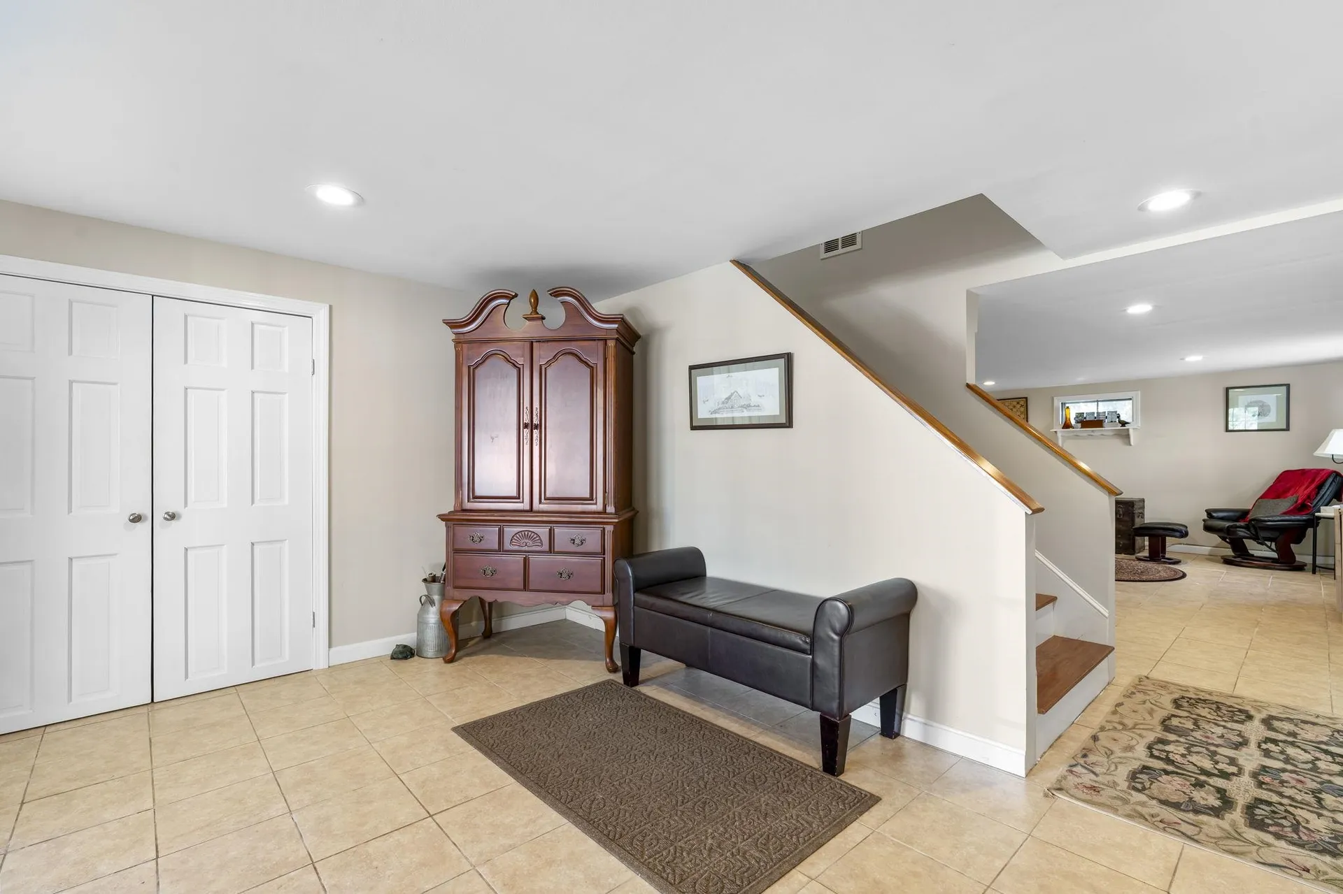 56 Whittier Street Newton NH 03858