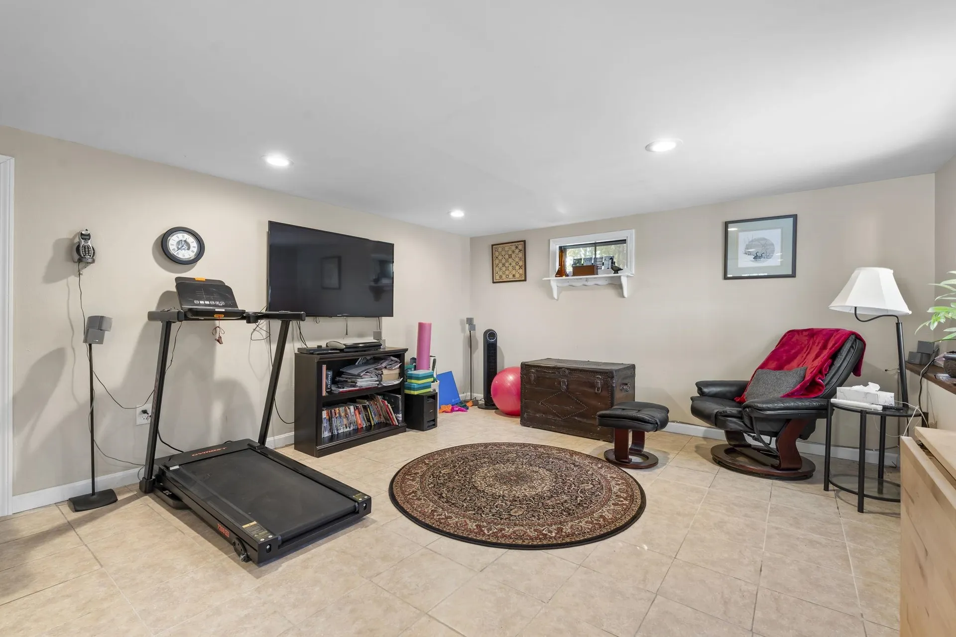 56 Whittier Street Newton NH 03858