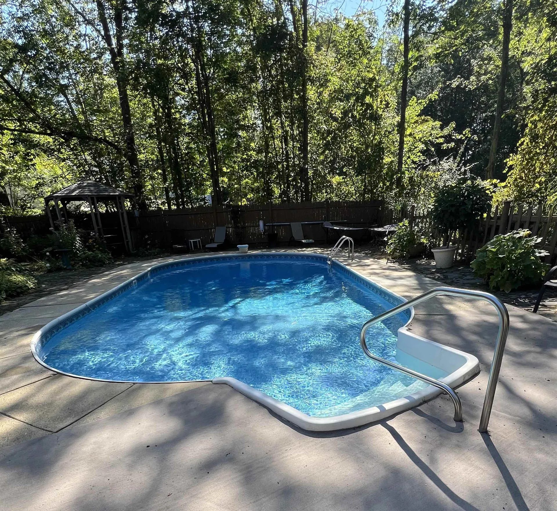 56 Whittier Street Newton NH 03858