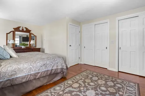 56 Whittier Street Newton NH 03858