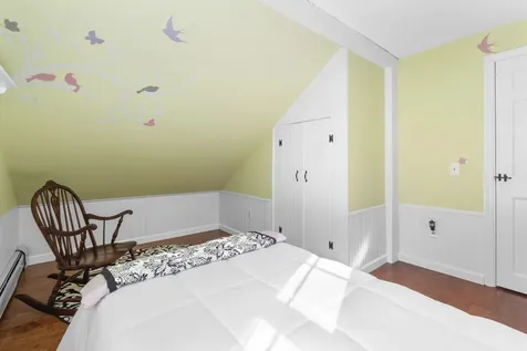 56 Whittier Street Newton NH 03858