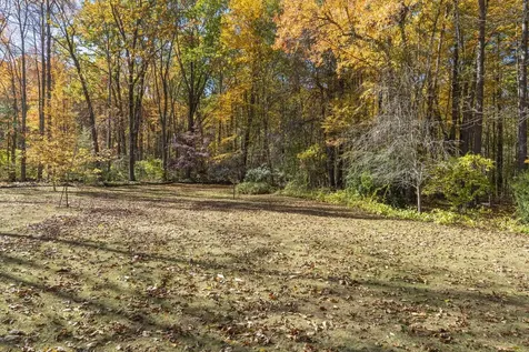 56 Whittier Street Newton NH 03858