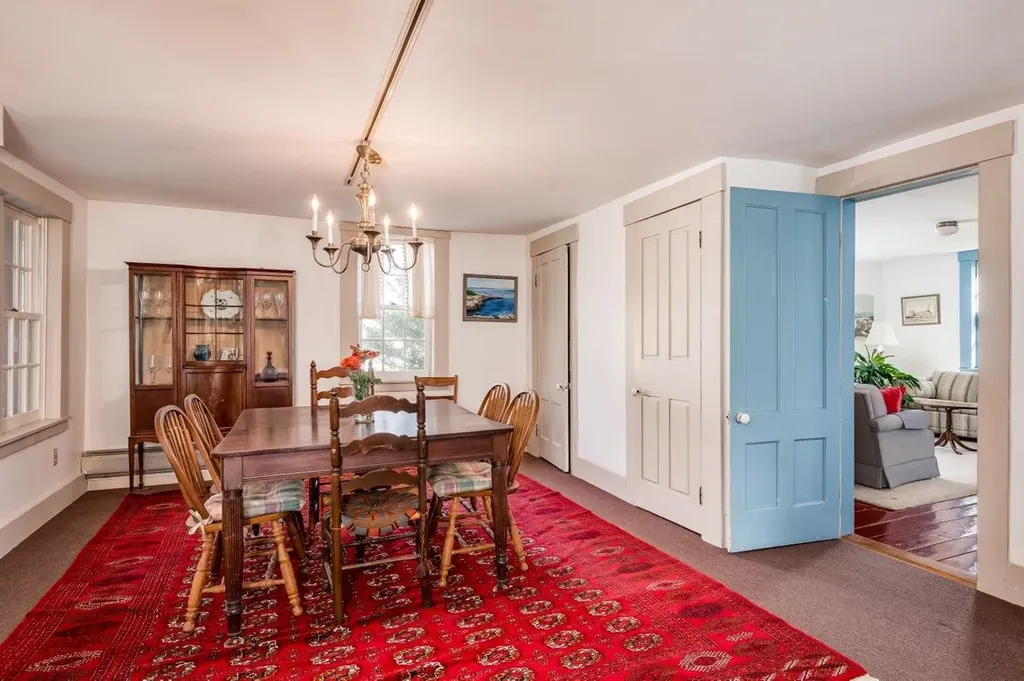 1310 & 1311 Upper City Road Pittsfield NH 03263