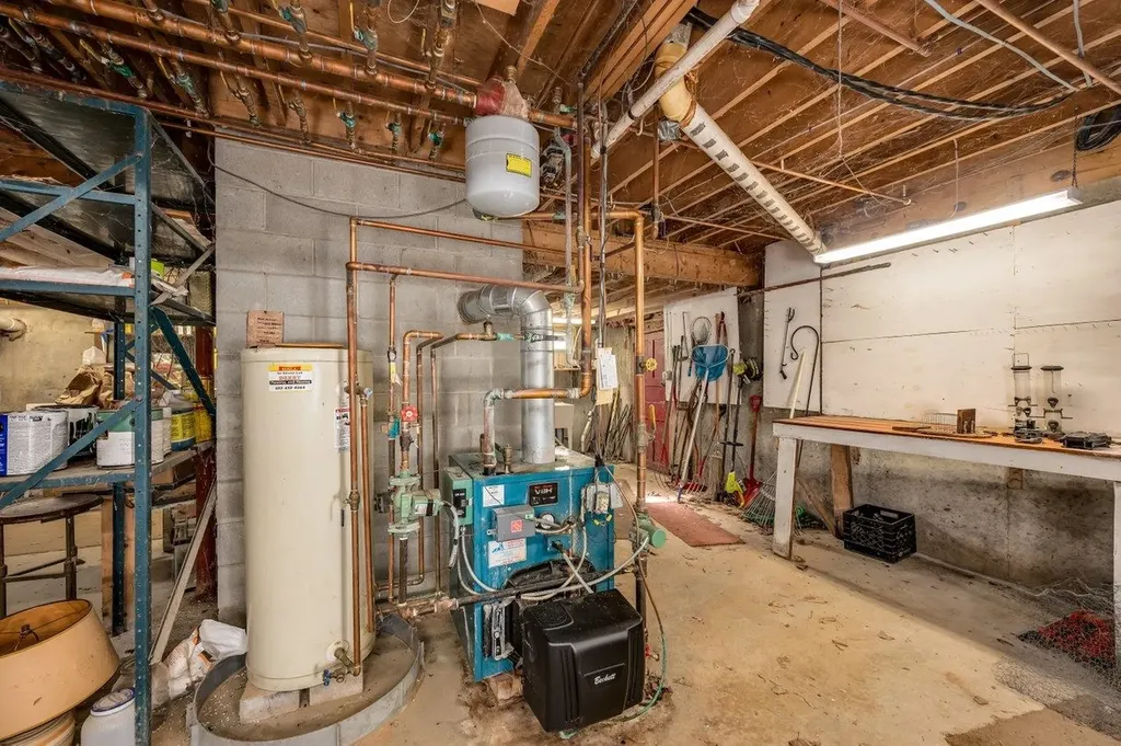 1310 & 1311 Upper City Road Pittsfield NH 03263