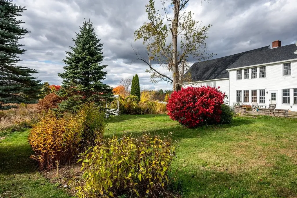 1310 & 1311 Upper City Road Pittsfield NH 03263