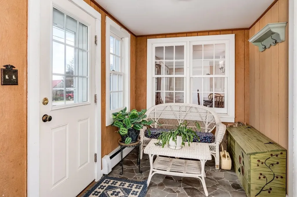 1310 & 1311 Upper City Road Pittsfield NH 03263