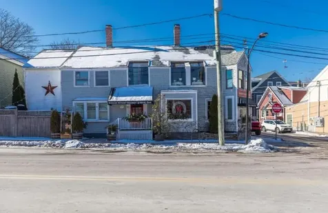 64 Bridge Street Portsmouth NH 03801
