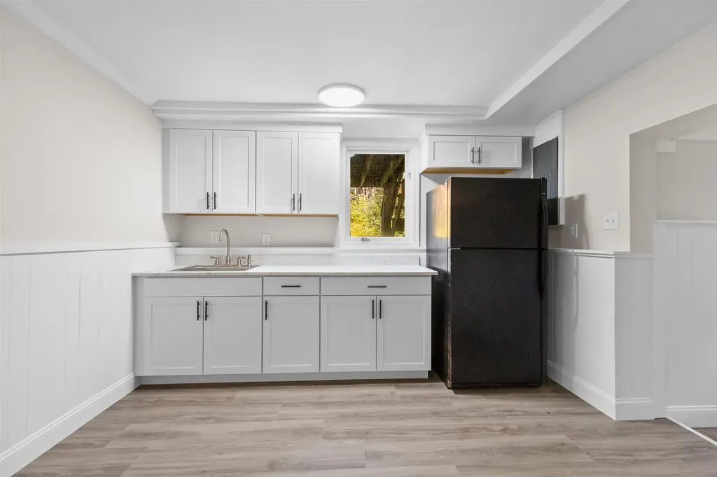 447 Nh Route 104 Meredith NH 03253