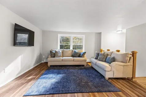 447 Nh Route 104 Meredith NH 03253