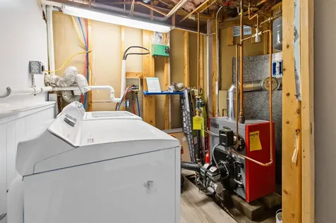 447 Nh Route 104 Meredith NH 03253