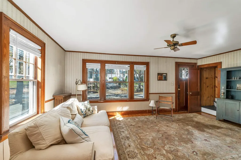 320 Thaxter Road Portsmouth NH 03801