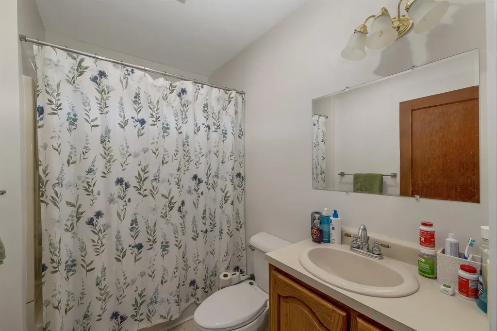 320 Thaxter Road Portsmouth NH 03801