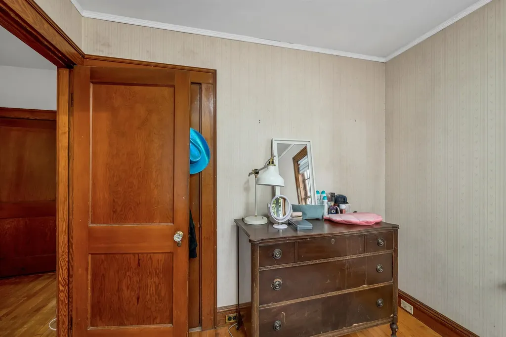 320 Thaxter Road Portsmouth NH 03801