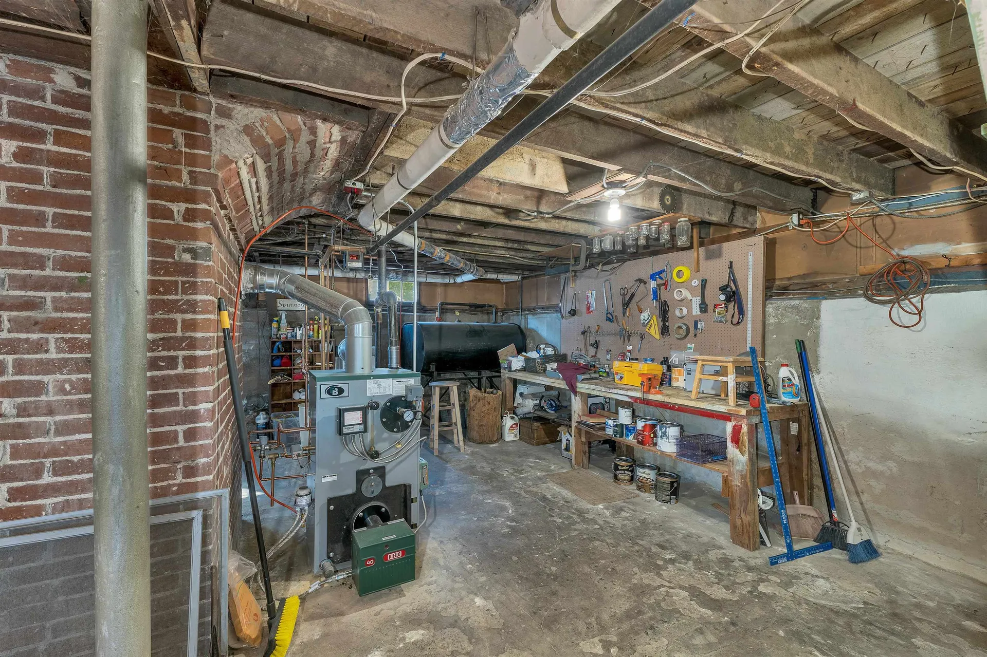 320 Thaxter Road Portsmouth NH 03801