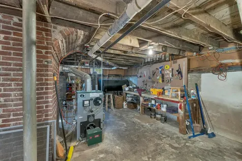 320 Thaxter Road Portsmouth NH 03801