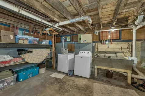 320 Thaxter Road Portsmouth NH 03801