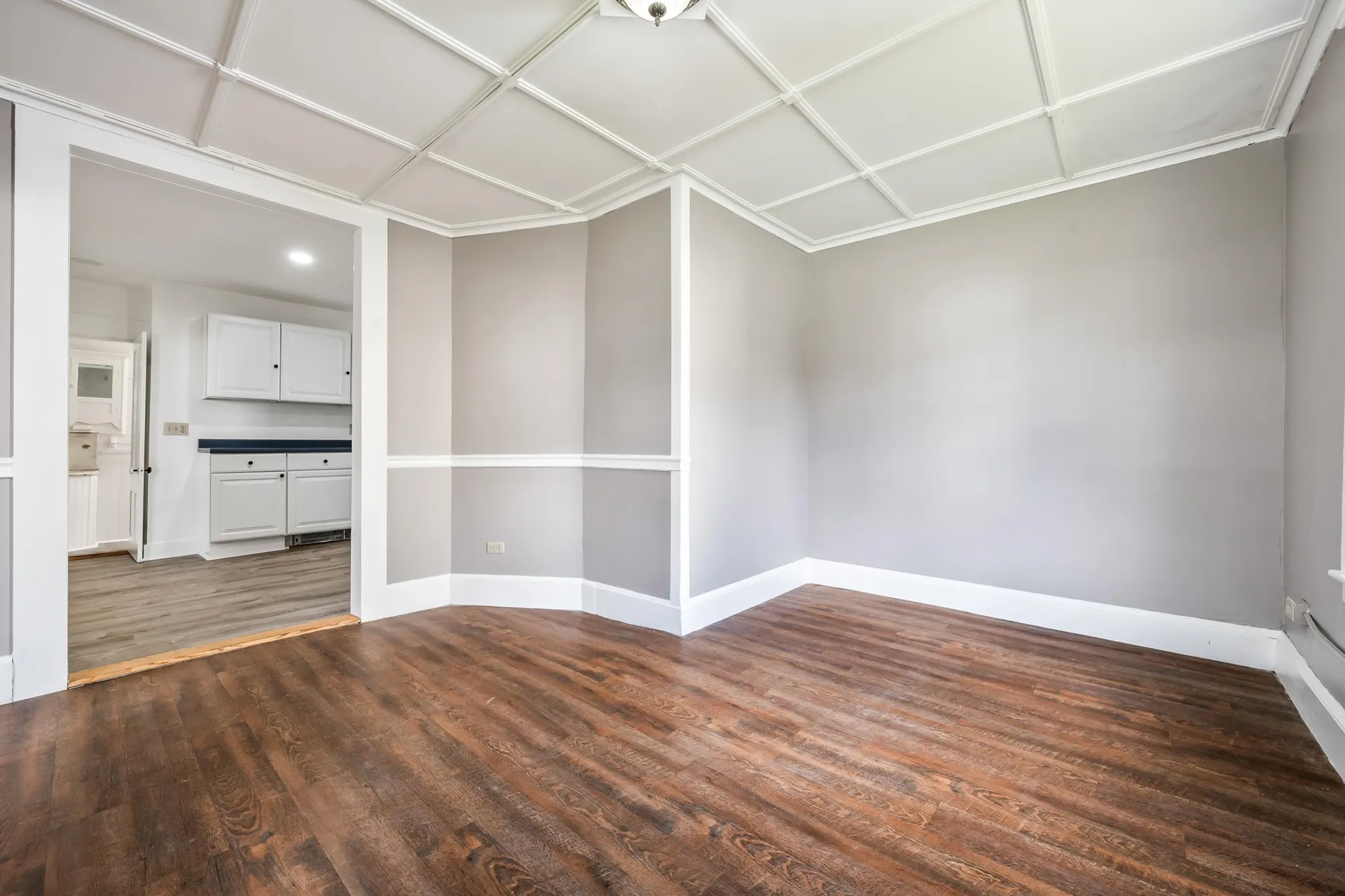 93 Pleasant Street Littleton NH 03561