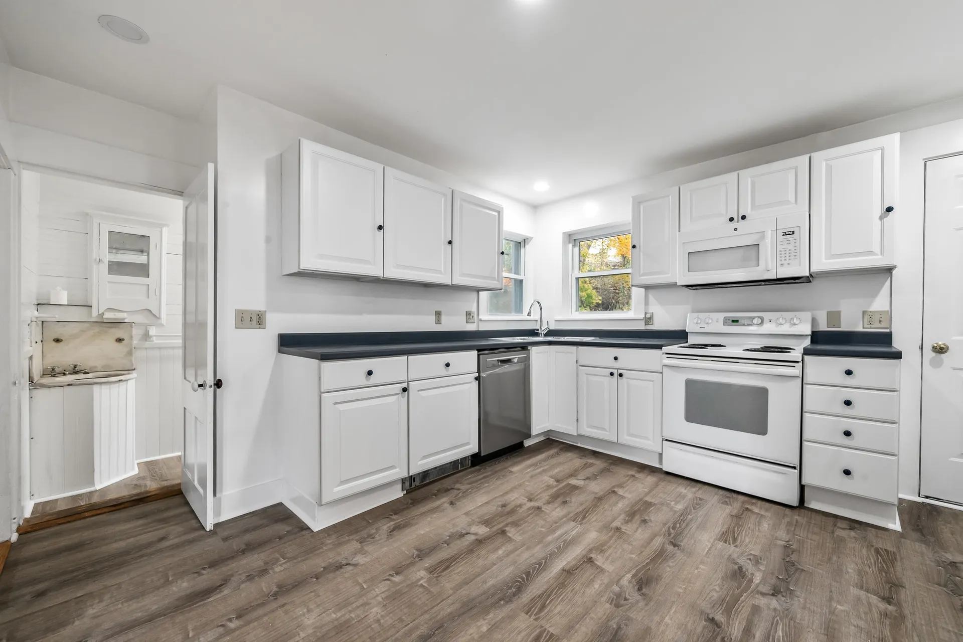 93 Pleasant Street Littleton NH 03561