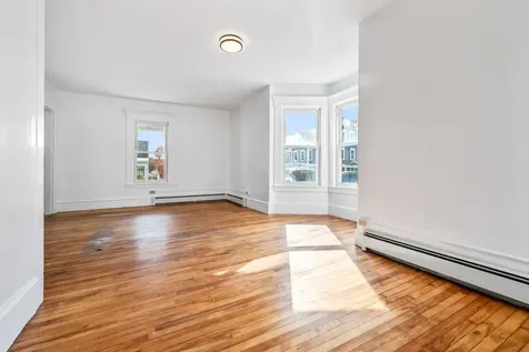 93 Pleasant Street Littleton NH 03561